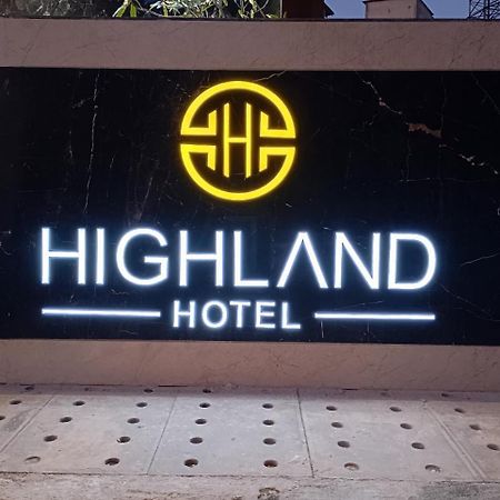 Highland Hotel Bengaluru Zewnętrze zdjęcie