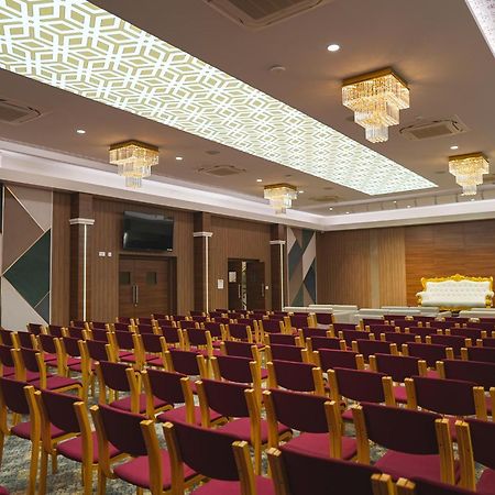 Highland Hotel Bengaluru Zewnętrze zdjęcie
