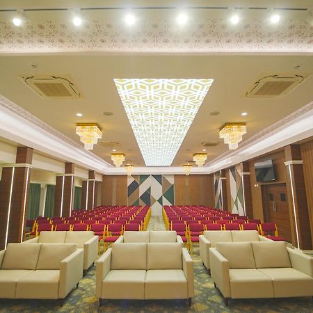 Highland Hotel Bengaluru Zewnętrze zdjęcie