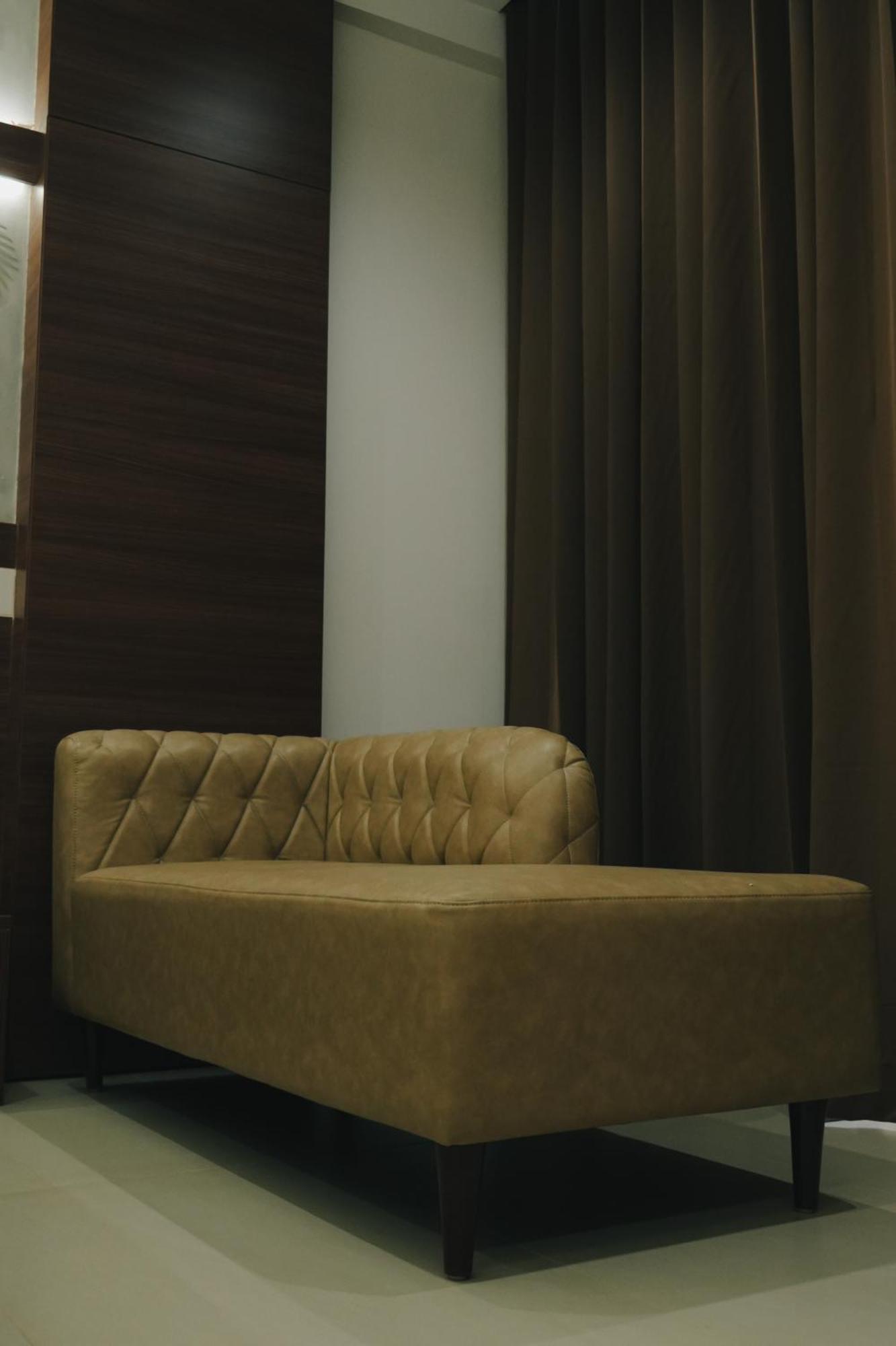 Highland Hotel Bengaluru Zewnętrze zdjęcie
