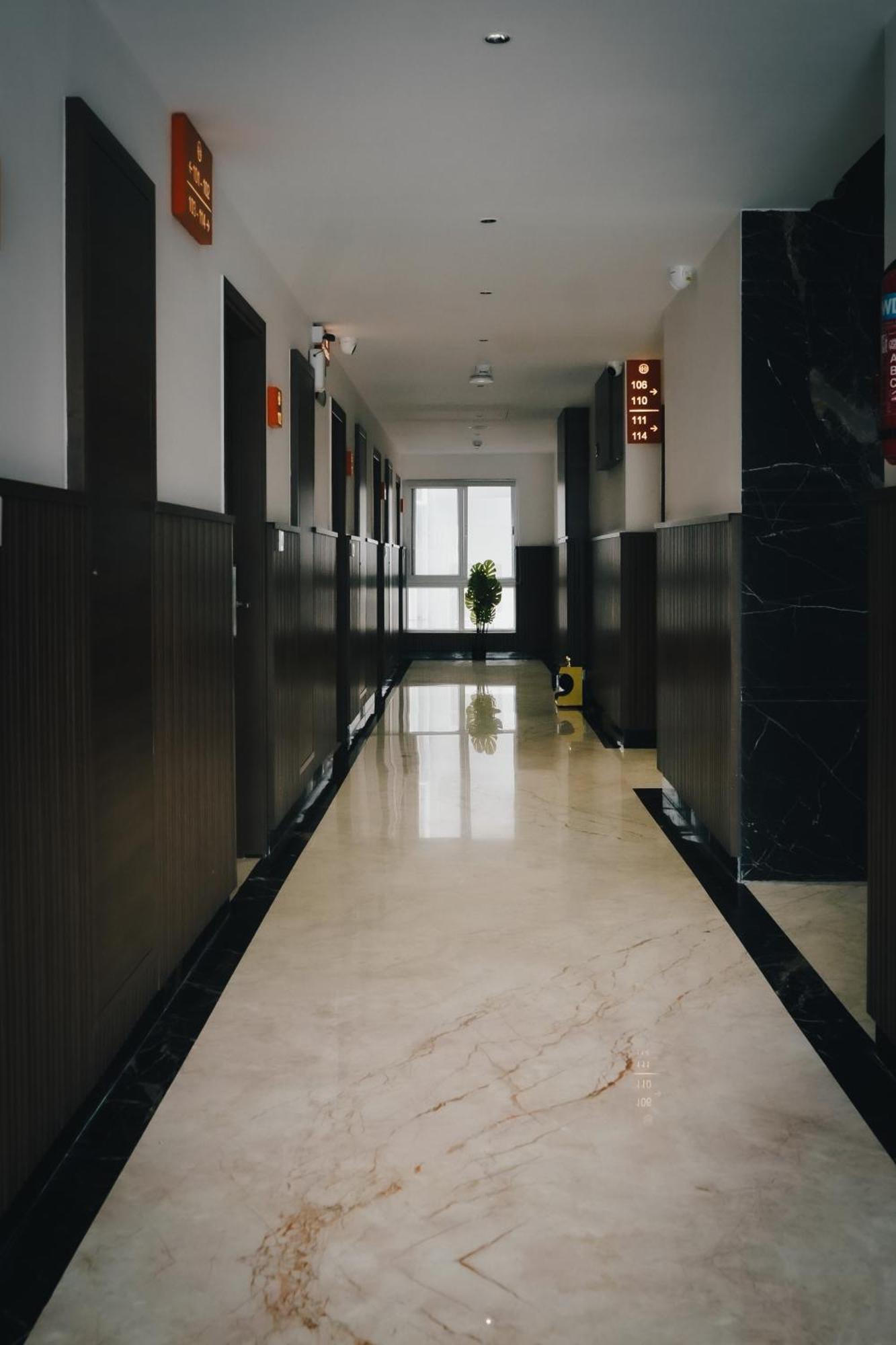 Highland Hotel Bengaluru Zewnętrze zdjęcie