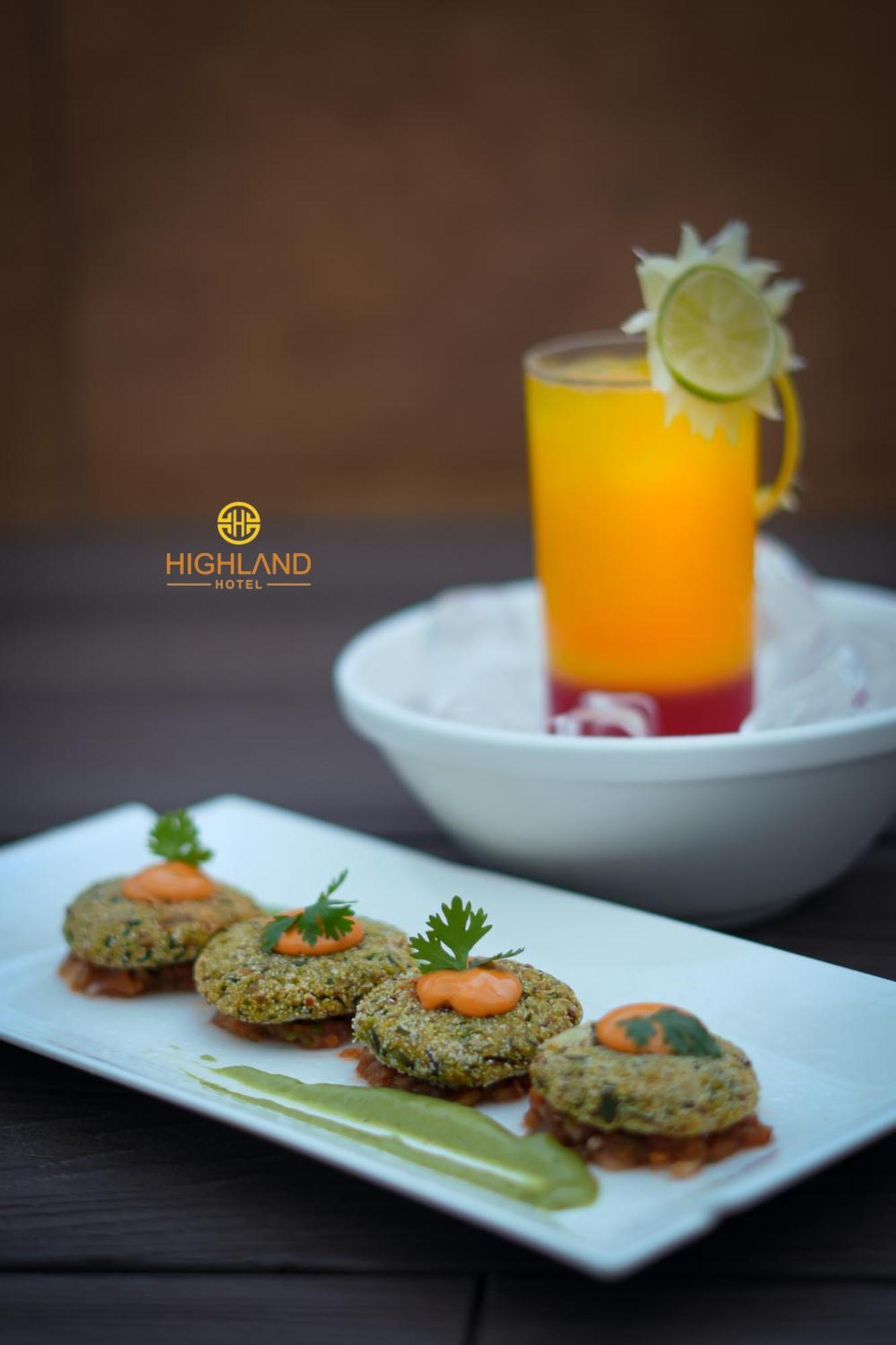 Highland Hotel Bengaluru Zewnętrze zdjęcie