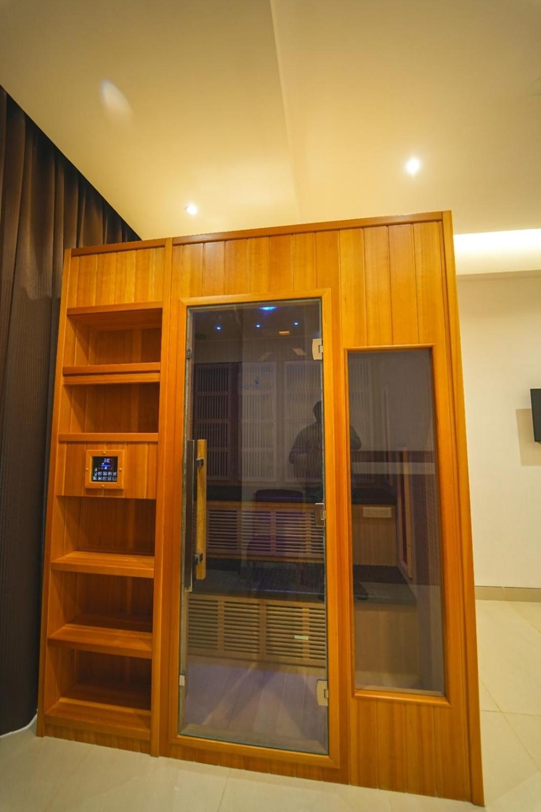 Highland Hotel Bengaluru Zewnętrze zdjęcie