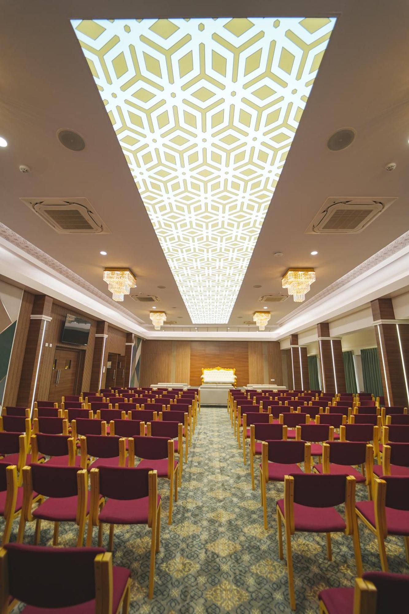 Highland Hotel Bengaluru Zewnętrze zdjęcie